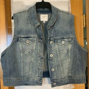 TORRID sleeveless denim jacket